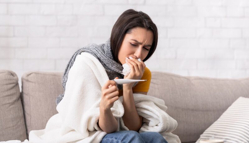 Care sunt simptomele de gripă, cum se tratează și cum se previne gripa