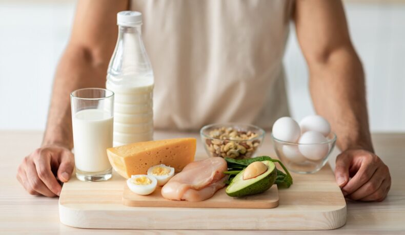 Alimente surse de proteine pe tavă care asigură necesarul zilnic de proteine