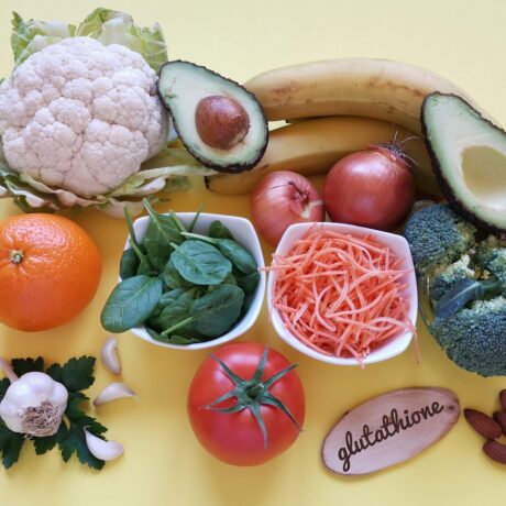 Ceapă, usturoi, broccoli, conopidă și alte vegetale, surse de glutation sau de precursori