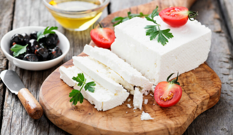Ce se întâmplă dacă mănânci zilnic brânză. Efectele pe care le poate avea asupra organismului