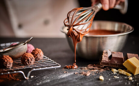 Avantajele și dezavantajele consumului de ciocolată. Ce este indicat să știi despre deserturile tale preferate