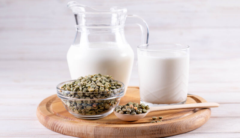 Beneficiile laptelui de mazăre. Cum îți poate sprijini sănătatea conținutul său nutritiv