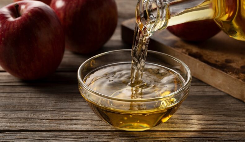 Potențialele riscuri ale oțetului de mere. De ce îți poate afecta sănătatea
