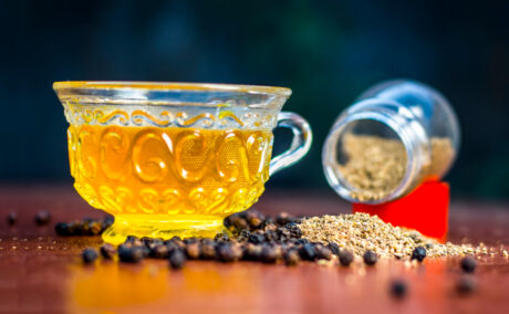 Beneficiile ceaiului de piper negru. Cât de eficient este pentru a scăpa de kilogramele în plus