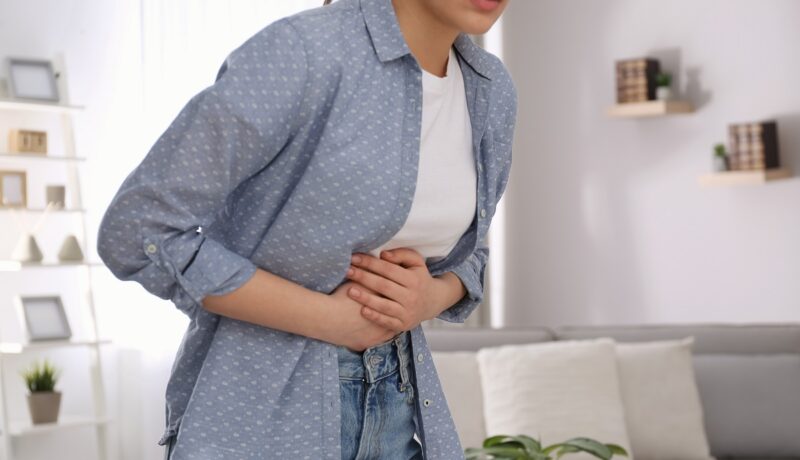 Durerile de stomac: cauze și afecțiunile pe care le semnalează