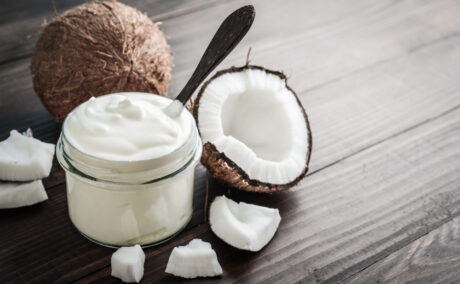 Cât de sănătoasă este crema de cocos. Beneficiile și potențialele sale efecte adverse