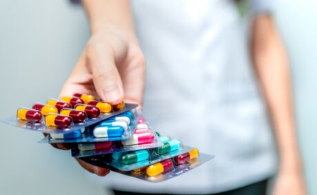 Ce este rezistența la antibiotice și de ce trebuie să ne preocupe