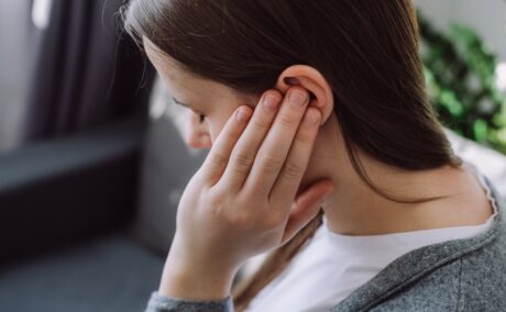 Metode de protecție a auzului. Cum poți evita efectele dăunătoare ale zgomotelor puternice
