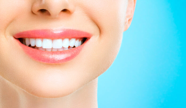 Nutrienți pentru sănătatea dinților. Cum îi pot face mai rezistenți