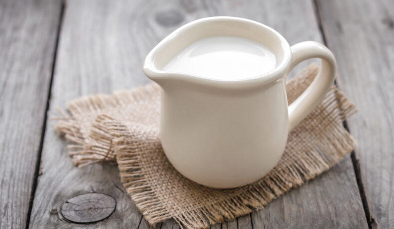 Proprietățile hidratante ale laptelui. Cât de eficient este pentru organism
