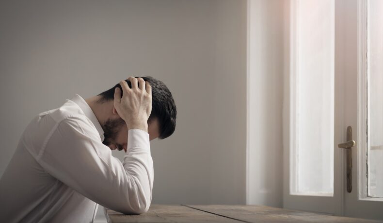 Semnele depresiei la bărbați. De ce se manifestă diferit la ei