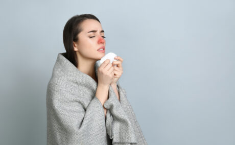 Remedii naturale pentru secreții nazale abundente. Cum poți ameliora acest simptom