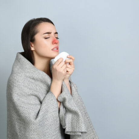 Remedii naturale pentru secreții nazale abundente. Cum poți ameliora acest simptom