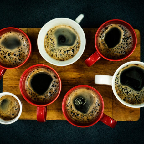 Ce se întâmplă dacă bei cafea în fiecare zi. Cum acționează în organism