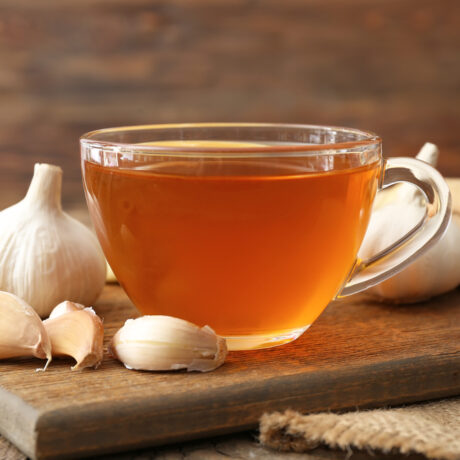 Proprietățile medicinale ale ceaiului de usturoi. Efectele benefice asupra sănătății organismului