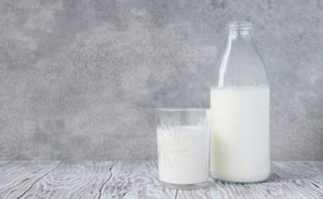 Băuturi care pot ameliora arsurile la stomac. Cum pot acționa asupra simptomelor digestive Băuturi care pot ameliora arsurile la stomac. Cum pot acționa asupra simptomelor digestive