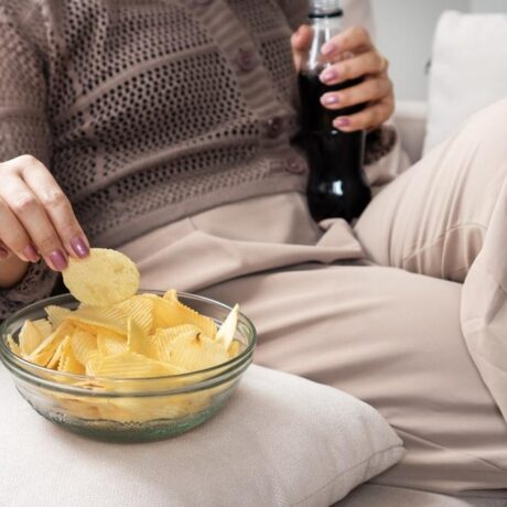 Care sunt cele mai nocive alimente pentru creier. Neurologii avertizează că pot crește riscul de Alzheimer