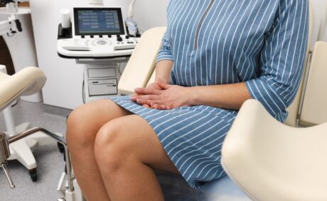 Când și de ce e indicată testarea secrețiilor vaginale. Simptomele care nu trebuie ignorate